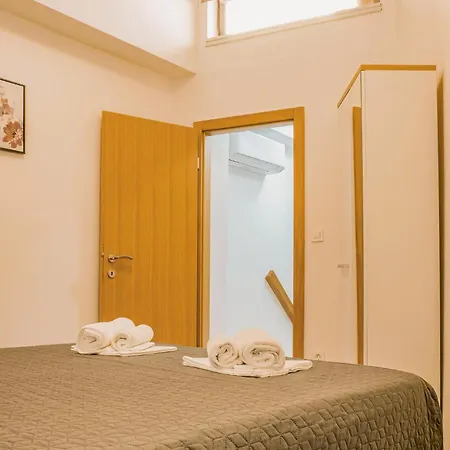 3 Bedroom Lovely In * Sibenik