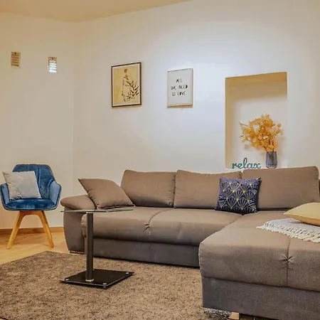 Holiday home 3 Bedroom Lovely In