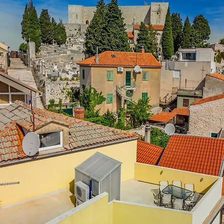 Holiday home 3 Bedroom Lovely In